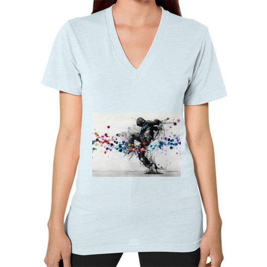 V-Neck (on woman) Light blue lvmmstudio